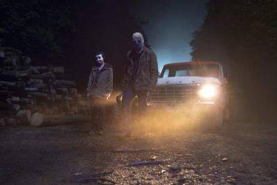 ‘The Strangers’ trailer teases the next instalment in the franchise - www.thehollywoodnews.com