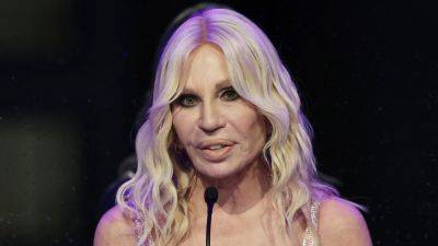 Donatella Versace and Dwyane Wade Host Los Angeles LGBT Center Event After Designer Gets Stuck in Elevator: ‘One of Her Security Ripped Open the Doors’ - variety.com - Los Angeles - Los Angeles