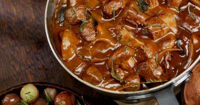 Mary Berry's 'ultimate' beef stew recipe uses one ingredient for 'extra richness' - www.dailyrecord.co.uk - France