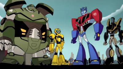 ‘Transformers One’: Origins Story Animates Paramount’s CinemaCon Show With Trailer, 3D Footage, Johansson, Hemsworth & Henry - deadline.com