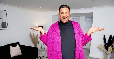 Inside CBB's David Potts' pad - from beautiful air fryer to impressive sunglasses collection - www.ok.co.uk