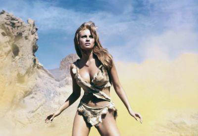 The Raquel Welch Collection Auction Highlighted By Knock-Off Of Her Iconic ‘One Million Years B.C.’ Faux Fur Bikini - deadline.com - Los Angeles
