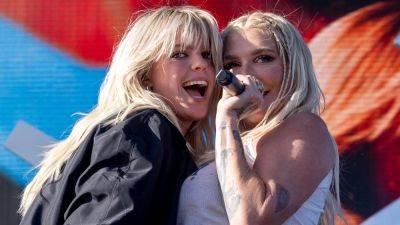 Kesha Joins Reneé Rapp At Coachella & Changes ‘Tik Tok’ Lyric To ‘F*** P. Diddy’ - deadline.com - county Young