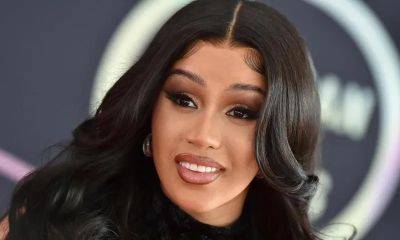 Cardi B reveals the reason why she’s learning to drive her Rolls-Royce at 31 - us.hola.com - New York - Manhattan - county Queens - county Bronx