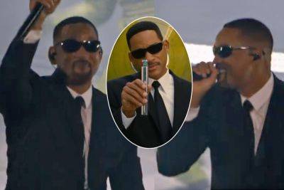 Will Smith Shocks Coachella With Surprise Men In Black Performance! - perezhilton.com