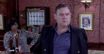 Coronation Street's Tony Maudsley confirms scene that didn't make 'final cut' with famous face - www.manchestereveningnews.co.uk