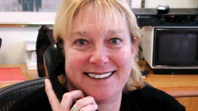 Jane Nefeldt Dies: Former WGA West Senior Executive & Negotiator Was 71 - deadline.com - Chicago