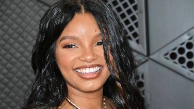 Halle Bailey Sometimes Feels as Though She's ‘Drowning’ Postpartum - www.glamour.com