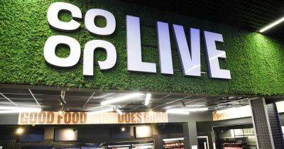 Co-op Live beer and burger prices branded 'absolute joke' by some - www.manchestereveningnews.co.uk - London - Manchester