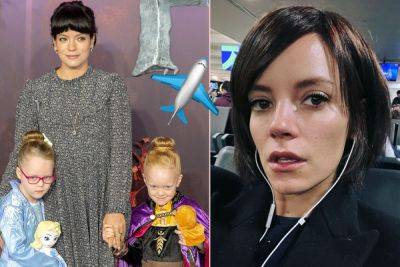 Lily Allen Flies First Class -- But Makes Her Daughter Sit In Economy! Ouch! - perezhilton.com - New York