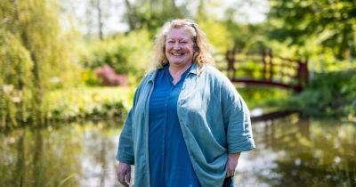 Inside the life of Garden Rescue's Charlie Dimmock including family tragedy - www.ok.co.uk
