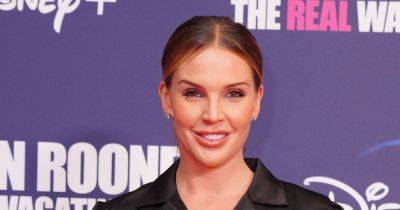 Danielle Lloyd sparks concern as she shares picture and update from hospital bed after surgery - www.ok.co.uk