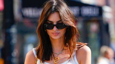 Emily Ratajkowski’s Vintage Skirt and Sneakers Combo Is a Failsafe Spring Outfit - www.glamour.com - New York - Adidas