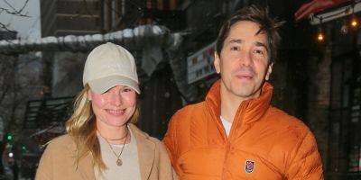 Kate Bosworth & Justin Long Are All Smiles During Very Rare Outing in NYC - www.justjared.com - New York - Manhattan - county Long