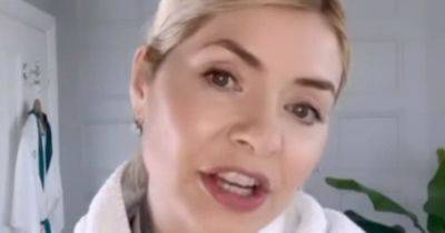 Holly Willoughby shares DIY hair transformation after apologising for 'greasy hair' and roots - www.ok.co.uk