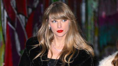 Taylor Swift Ditched Travis Kelce for an LA Dive Bar After Reportedly Spending Easter With His Family - www.glamour.com - Los Angeles - Los Angeles - California - Pennsylvania
