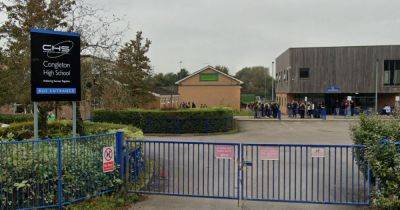 School placed in 'lockdown' and police called over parent's behaviour - www.manchestereveningnews.co.uk - county Cheshire