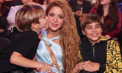 Shakira celebrates Mother’s Day with a jam session with her sons - us.hola.com - Spain