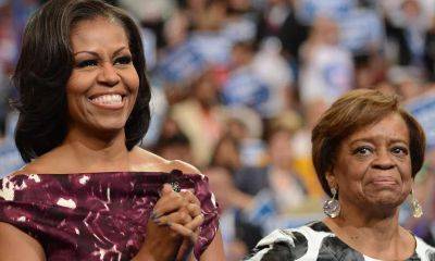 Michelle Obama celebrates Mother’s Day with a post celebrating her ‘rock’ - us.hola.com - USA - Indiana - county Summit