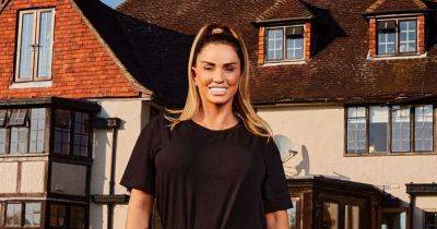 Katie Price 'to move into caravan' after 'being evicted from Mucky Mansion' - www.dailyrecord.co.uk