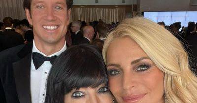 Vernon Kay praised for Tess Daly move as he's spotted watching her following award win - www.manchestereveningnews.co.uk - county Story