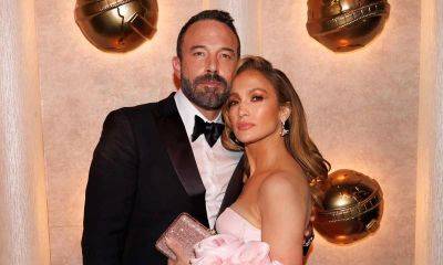 Jennifer Lopez reveals whether she and Ben Affleck train for movies together - us.hola.com - Paris