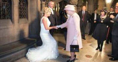 Guest of honour: Queen leaves couple stunned after Her Majesty accepts wedding invitation at Manchester town hall - www.manchestereveningnews.co.uk - France - Manchester