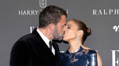 Jennifer Lopez and Ben Affleck Divorce Rumors Have Begun - www.glamour.com - Los Angeles - Los Angeles - Manhattan - Beverly Hills