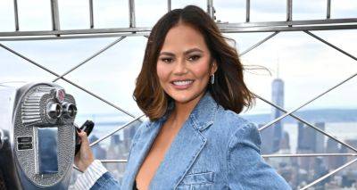 Chrissy Teigen Helps Light Up Empire State Building in NYC to Kick Off JBL Fest 2024 - www.justjared.com - New York