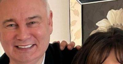 Eamonn Holmes' fans defend him as some say 'poor Ruth Langsford' as he shares 'wonderful' friend pic - www.ok.co.uk