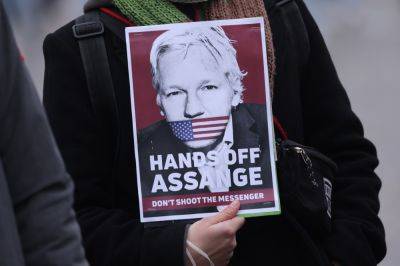 Julian Assange Extradition Hearing: Wikileaks Founder Wins Right To Appeal - deadline.com - Britain - London