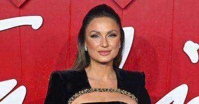Sam Faiers doesn’t take any contraception and ‘has to be so careful’ after welcoming third child - www.ok.co.uk