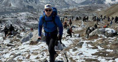 Brit missing on Mount Everest after ice collapses in 'death zone' - www.manchestereveningnews.co.uk - Britain - Bolivia - Nepal