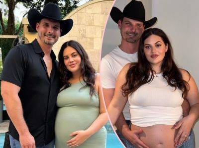 Love Is Blind Stars Alexa & Brennon Lemieux Learn Gender Of Their First Child! It’s A… - perezhilton.com