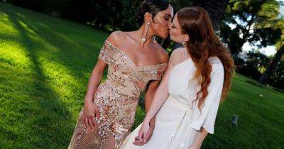 Alex Scott and Jess Glynne kiss after loved-up red carpet debut – after months of separate appearances - www.ok.co.uk - Mexico
