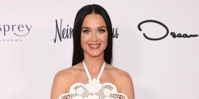 Katy Perry Reveals the Pop Star Who is the 'Best Singer of Our Generation' - www.justjared.com - USA - Hawaii