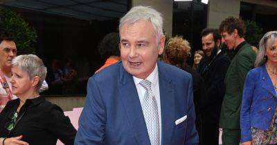 Eamonn Holmes' brutal 'sex joke' to pals before splitting from Ruth Langsford - www.dailyrecord.co.uk