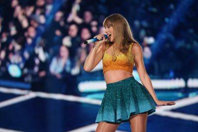 Taylor Swift Adds 3 Opening Acts To London Eras Tour Shows - deadline.com - Britain - London - county Benson - city Boone, county Benson