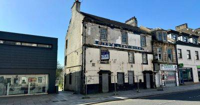 North Ayrshire Council respond in row over lane closure at former King's Arms Hotel - www.dailyrecord.co.uk - Britain