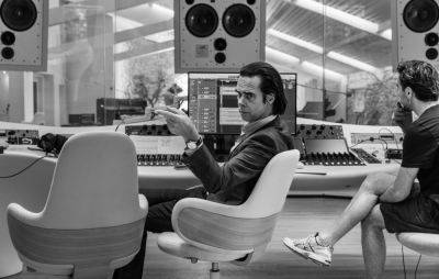 Nick Cave & The Bad Seeds share “exuberant” new single ‘Frogs’: “It just puts a big fucking smile on my face” - www.nme.com