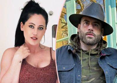 Jenelle Evans Can't Kick David Eason Off Her Boat Yet -- Here's Why! - perezhilton.com - USA