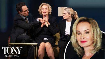 Jessica Lange Talks ‘Mother Play’, Bad Moms & How To Mesmerize An Audience With 12 Minutes Of Silence – Deadline Q&A - deadline.com - USA - county Long