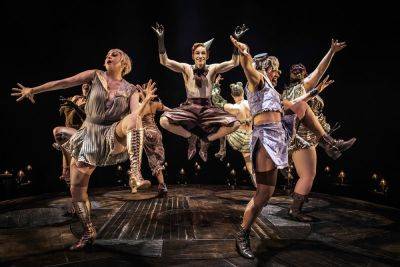 ‘Cabaret’ Is As Eerily Prescient And Important As Ever - www.metroweekly.com - Britain - New York - Germany - Berlin
