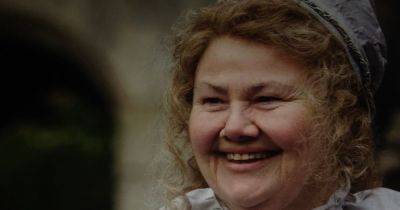 Outlander's Annette Badland shares what Sam Heughan and Caitriona Balfe are really like - www.dailyrecord.co.uk