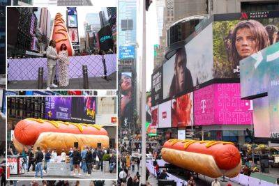 Times Square’s giant hot dog is apparently a meat manifesto about toxic masculinity - nypost.com - USA - Germany