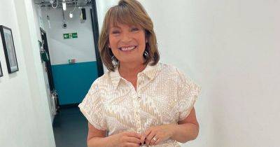 Lorraine Kelly wows in 'elegant' Phase Eight dress that is 'perfect for summer' - www.dailyrecord.co.uk - Britain