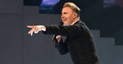 Gary Barlow stops at 'Rolls Royce of services' on M6 as Take That near Manchester - www.manchestereveningnews.co.uk - Britain - Scotland - Manchester