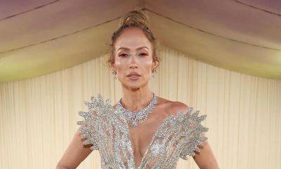 Jennifer Lopez shines in Maison Schiaparelli gown adorned with 2.5 million crystals at Met Gala - us.hola.com