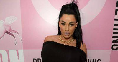 Katie Price shows off giant back tattoo as she appears at Gogglebox star's birthday with boyfriend JJ - www.ok.co.uk - Britain