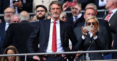 Benni McCarthy impressed by Sir Jim Ratcliffe gesture as private Manchester United chat revealed - www.manchestereveningnews.co.uk - Manchester - South Africa